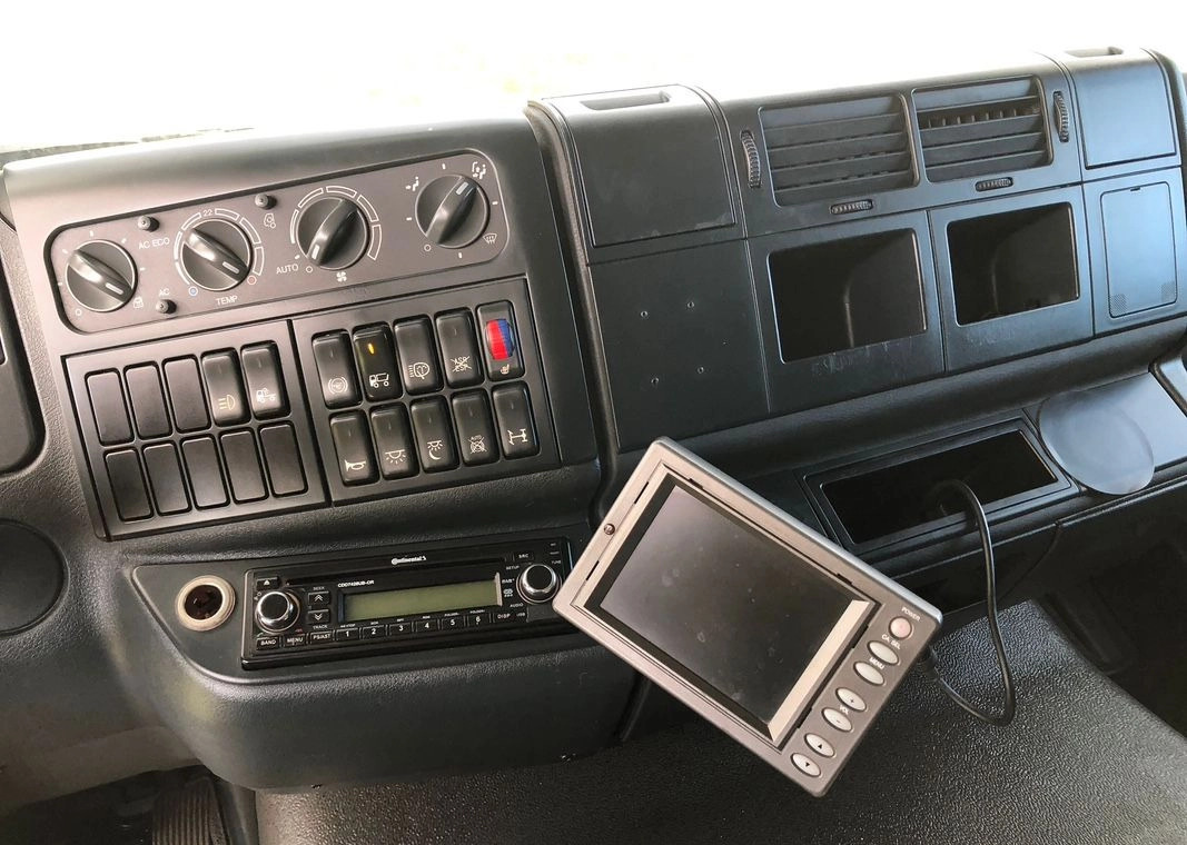 Xe tải đẳng nhiệt MAN 15.290 Winda Bok otwierany 18 Palet: hình 38