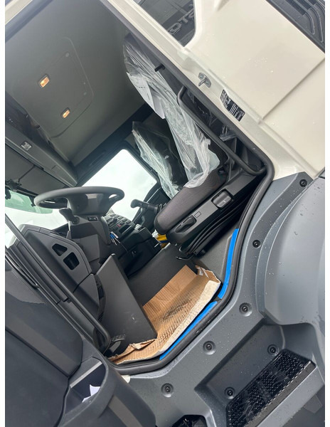 MAN 41.440 - Xe tải khung gầm: hình 5 MAN 41.440 - Xe tải khung gầm: hình 5