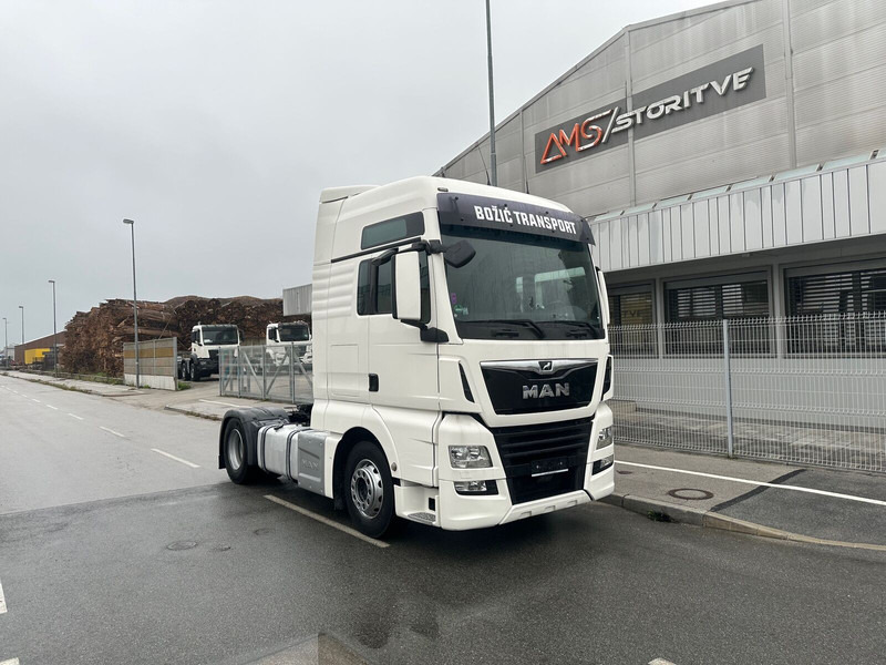 MAN TGX 18.500 - Xe đầu kéo: hình 1 MAN TGX 18.500 - Xe đầu kéo: hình 1