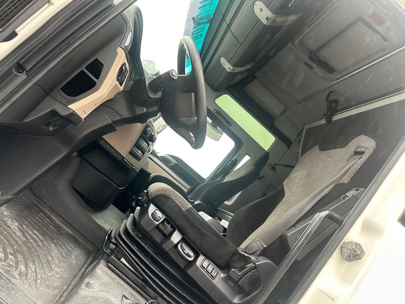 MAN TGX 18.500 - Xe đầu kéo: hình 5 MAN TGX 18.500 - Xe đầu kéo: hình 5