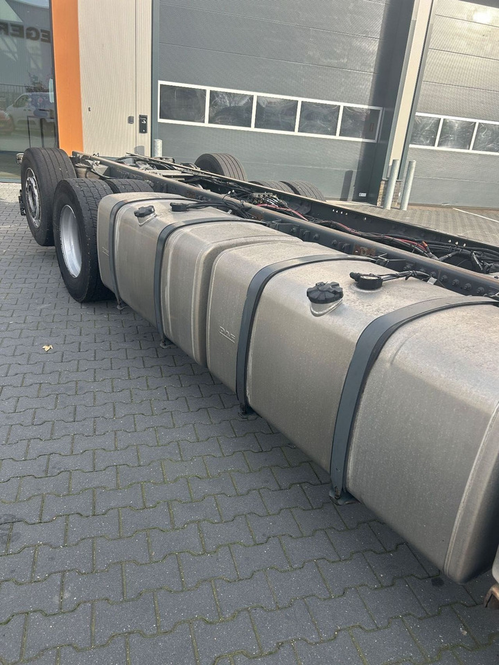 DAF XF 530 XF530 Super Space Cab FAR - Xe tải khung gầm: hình 3 DAF XF 530 XF530 Super Space Cab FAR - Xe tải khung gầm: hình 3