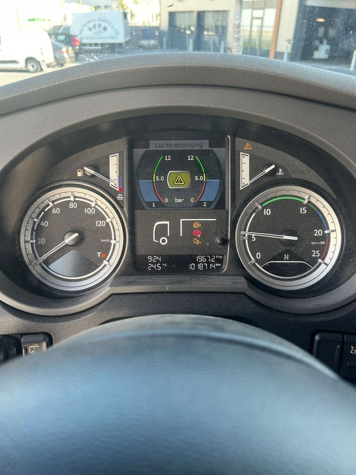 DAF XF 460 XF460 Super Space Cab - Xe đầu kéo: hình 3 DAF XF 460 XF460 Super Space Cab - Xe đầu kéo: hình 3