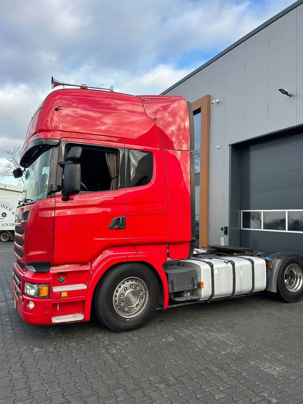 Scania R580 V8 R580 v8 Topline Retarder Full Airsuspension Double Glass - Xe đầu kéo: hình 1 Scania R580 V8 R580 v8 Topline Retarder Full Airsuspension Double Glass - Xe đầu kéo: hình 1