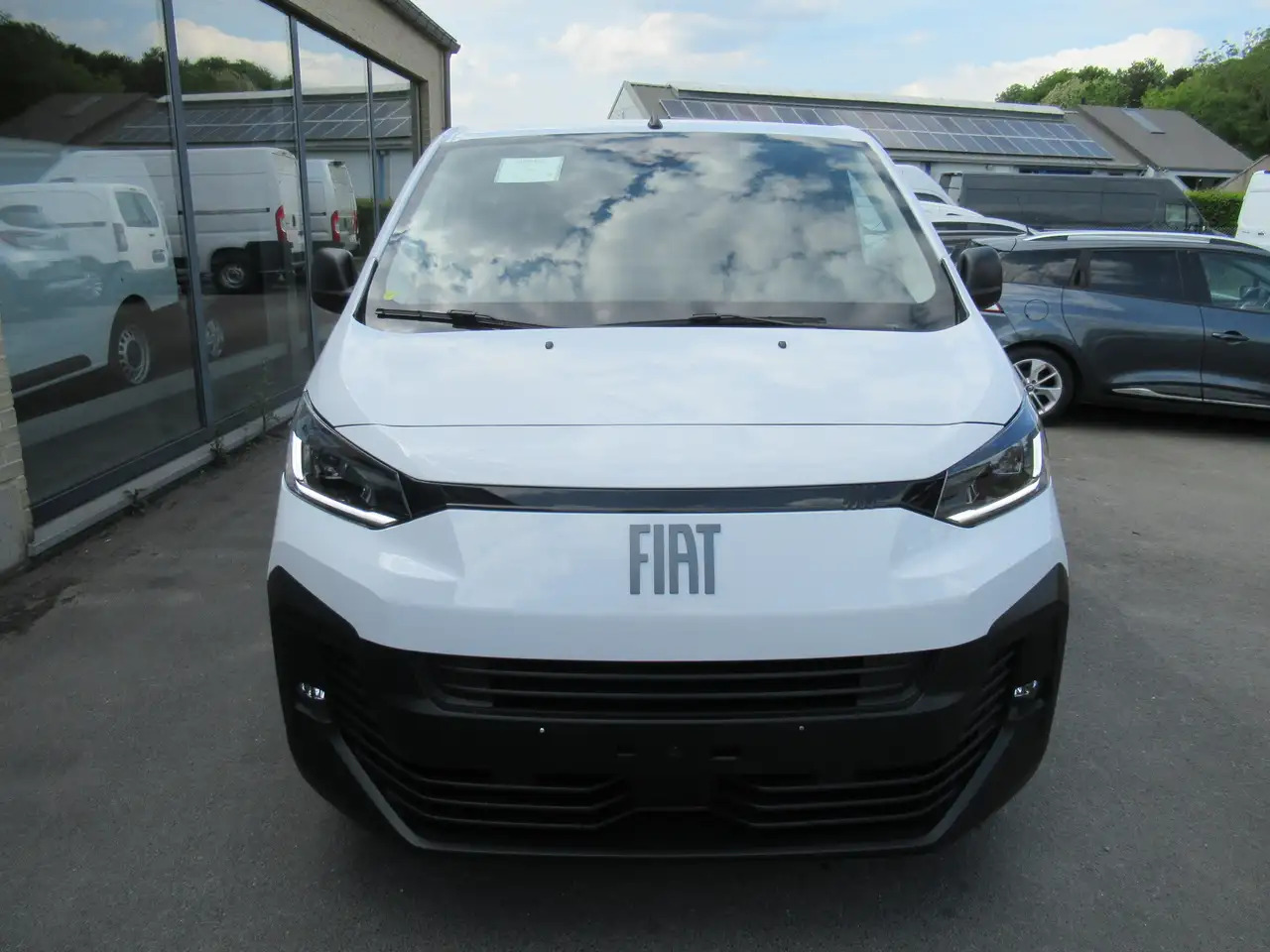 Fiat Scudo L3,bte auto, 145cv, neuf, 25900€+TVA - Xe van chở hàng: hình 3 Fiat Scudo L3,bte auto, 145cv, neuf, 25900€+TVA - Xe van chở hàng: hình 3