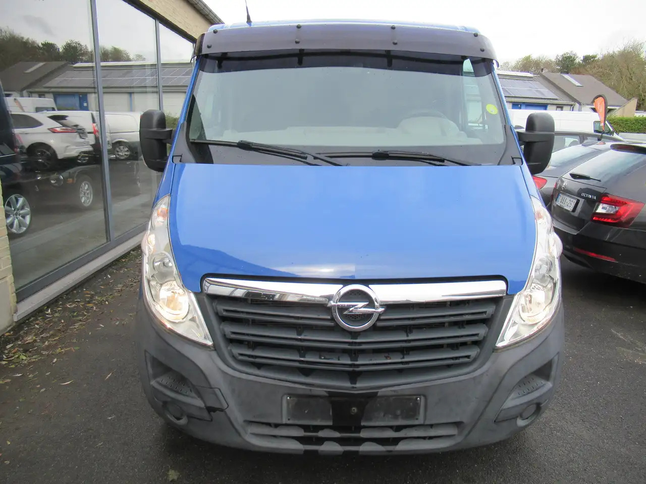 Opel Movano L1H1 - Xe van chở hàng: hình 3 Opel Movano L1H1 - Xe van chở hàng: hình 3