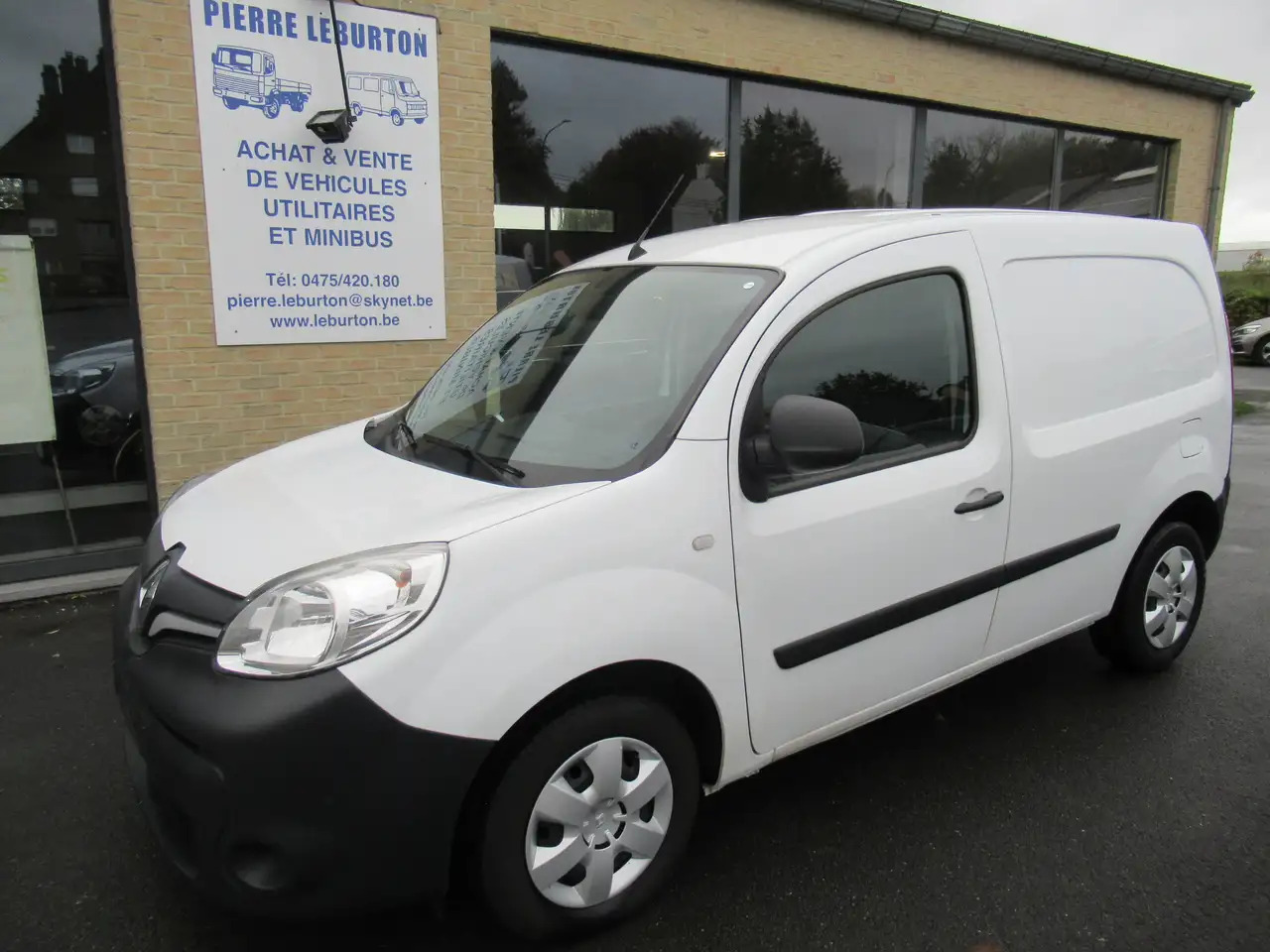 Renault Kangoo 15 DCI GRAND CONFORT CLIM 8250€+TVA/BTW - Xe van nhỏ gọn: hình 1 Renault Kangoo 15 DCI GRAND CONFORT CLIM 8250€+TVA/BTW - Xe van nhỏ gọn: hình 1