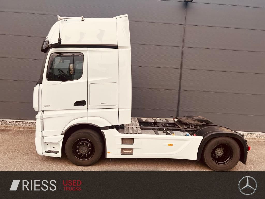 Mercedes-Benz 1851 LS GigaSpace Vollluft BiXenon KlimaA Navi - Xe đầu kéo: hình 1 Mercedes-Benz 1851 LS GigaSpace Vollluft BiXenon KlimaA Navi - Xe đầu kéo: hình 1