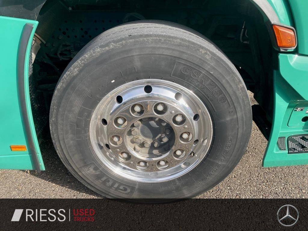 Xe đầu kéo Mercedes-Benz 1853 LS Giga Space Alcoa Hydraulik BiXenon STH Mercedes-Benz 1853 LS Giga Space Alcoa Hydraulik BiXenon STH: hình 8 Xe đầu kéo Mercedes-Benz 1853 LS Giga Space Alcoa Hydraulik BiXenon STH Mercedes-Benz 1853 LS Giga Space Alcoa Hydraulik BiXenon STH: hình 8