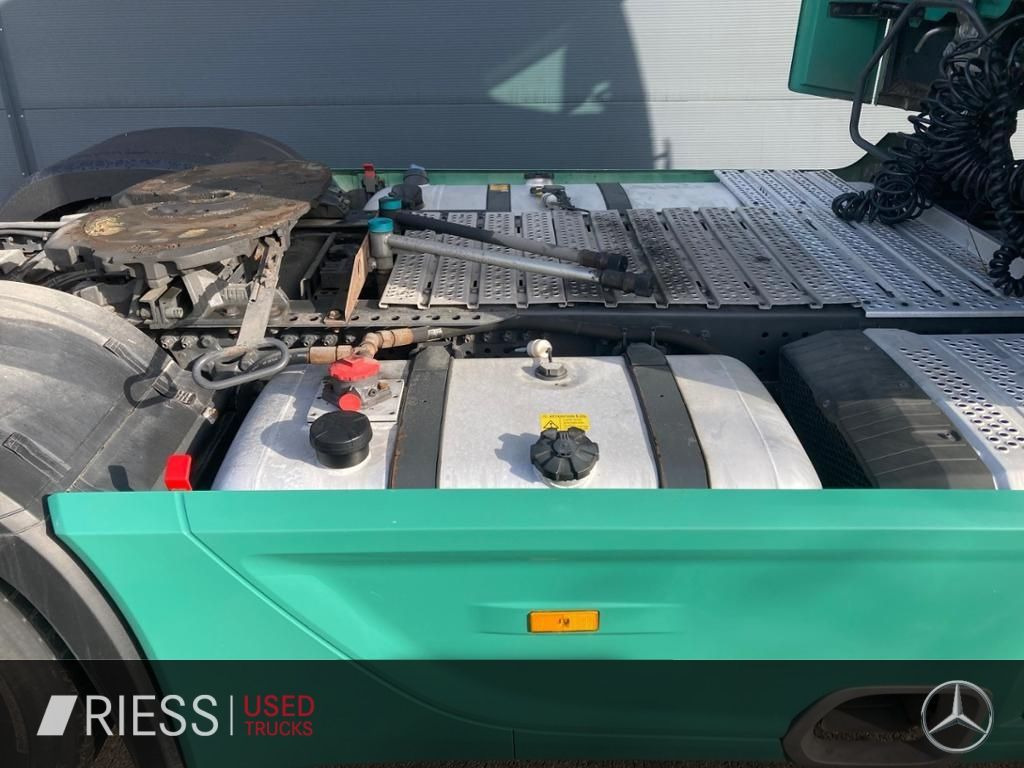 Mercedes-Benz 1853 LS Giga Space Alcoa Hydraulik BiXenon STH Mercedes-Benz 1853 LS Giga Space Alcoa Hydraulik BiXenon STH - Xe đầu kéo: hình 4 Mercedes-Benz 1853 LS Giga Space Alcoa Hydraulik BiXenon STH Mercedes-Benz 1853 LS Giga Space Alcoa Hydraulik BiXenon STH - Xe đầu kéo: hình 4