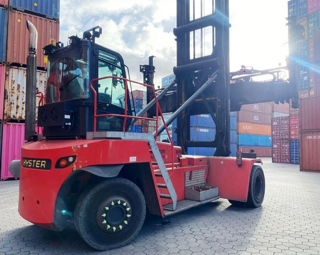 Hyster H10XM-ECD8 - Máy nhấc container: hình 4 Hyster H10XM-ECD8 - Máy nhấc container: hình 4