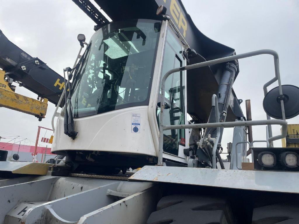 Hyster RS46-41XD/67S - Xe tiếp cận xếp chồng: hình 5 Hyster RS46-41XD/67S - Xe tiếp cận xếp chồng: hình 5