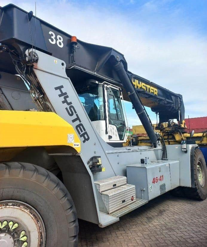 Hyster RS46-41XD/67S - Xe tiếp cận xếp chồng: hình 2 Hyster RS46-41XD/67S - Xe tiếp cận xếp chồng: hình 2