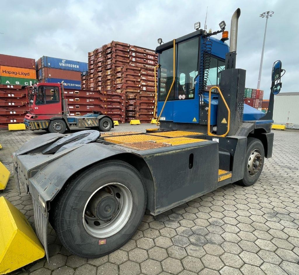 Kalmar T2 - Máy cày trạm: hình 3 Kalmar T2 - Máy cày trạm: hình 3