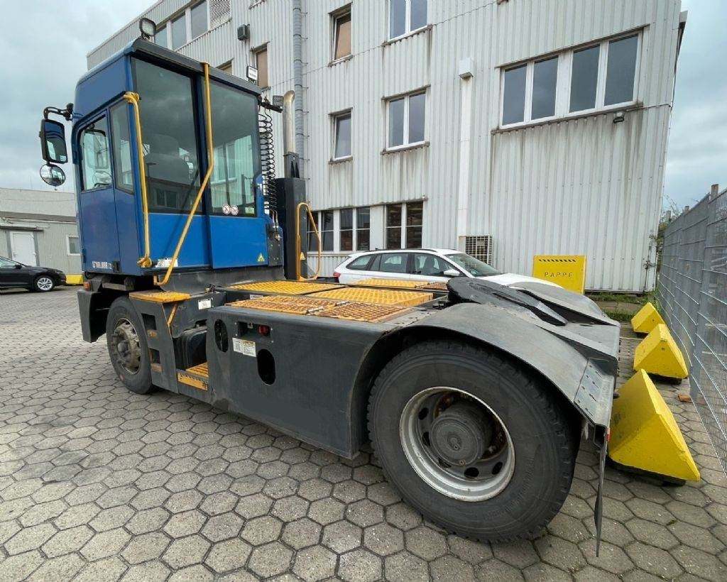 Kalmar T2 - Máy cày trạm: hình 5 Kalmar T2 - Máy cày trạm: hình 5
