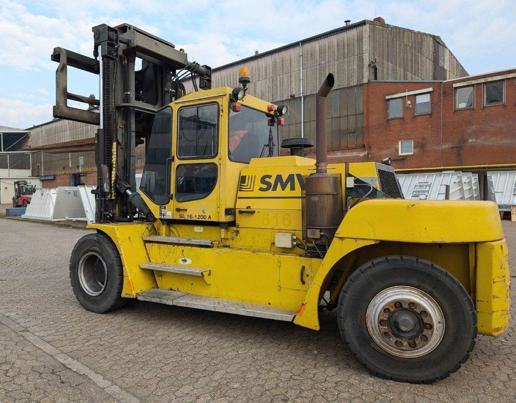 SMV SL16-1200 - Xe nâng diesel: hình 3 SMV SL16-1200 - Xe nâng diesel: hình 3