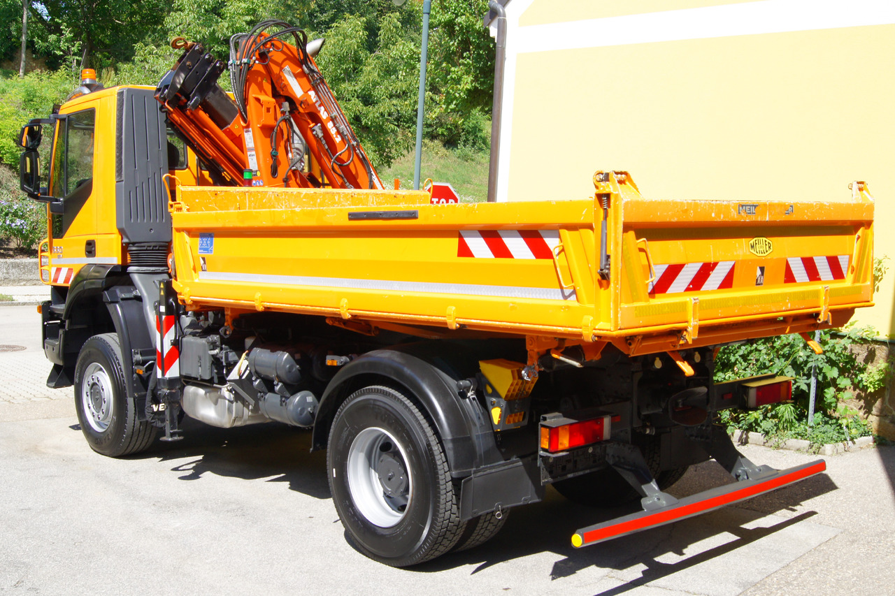 IVECO 190T33 Trakker 4x4/ATLAS 85.2/Euro5/Winterdienst/Streuer - Xe cẩu tự hành: hình 4 IVECO 190T33 Trakker 4x4/ATLAS 85.2/Euro5/Winterdienst/Streuer - Xe cẩu tự hành: hình 4