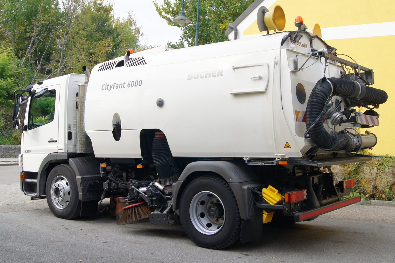MERCEDES-BENZ ATEGO 1324 / BUCHER CityFant 6000 TWIN, beidseitig + Heck, Aufbaumotor - Xe quét đường: hình 4 MERCEDES-BENZ ATEGO 1324 / BUCHER CityFant 6000 TWIN, beidseitig + Heck, Aufbaumotor - Xe quét đường: hình 4