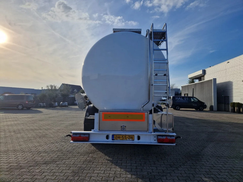 Feldbinder 38000 liter 3 kamer tankoplegger met CIP Leiding - Sơ mi rơ moóc bồn: hình 3 Feldbinder 38000 liter 3 kamer tankoplegger met CIP Leiding - Sơ mi rơ moóc bồn: hình 3