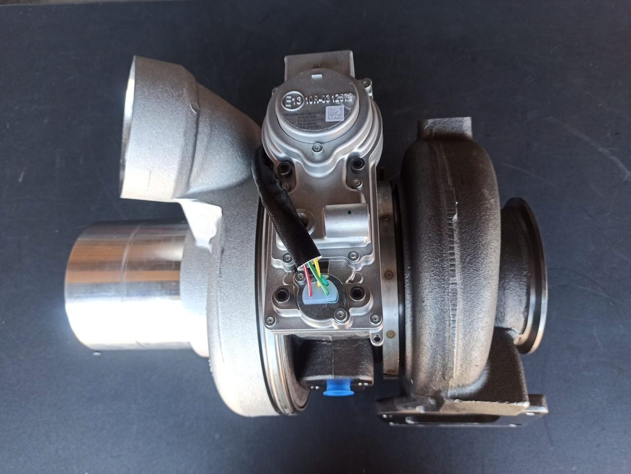 SCANIA TURBOCHARGER - 5351442 - Bộ tăng áp cho Xe tải: hình 1 SCANIA TURBOCHARGER - 5351442 - Bộ tăng áp cho Xe tải: hình 1