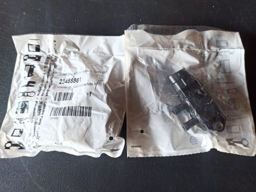 VOLVO DIFFERENTIAL PRESSURE SENSOR - 23488881 - Bộ cảm biến cho Xe tải: hình 1 VOLVO DIFFERENTIAL PRESSURE SENSOR - 23488881 - Bộ cảm biến cho Xe tải: hình 1