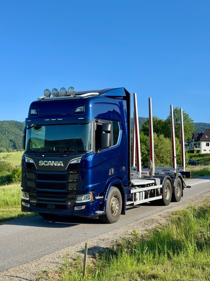 SCANIA 650 V8 6X4 - Xe chở gỗ: hình 3 SCANIA 650 V8 6X4 - Xe chở gỗ: hình 3