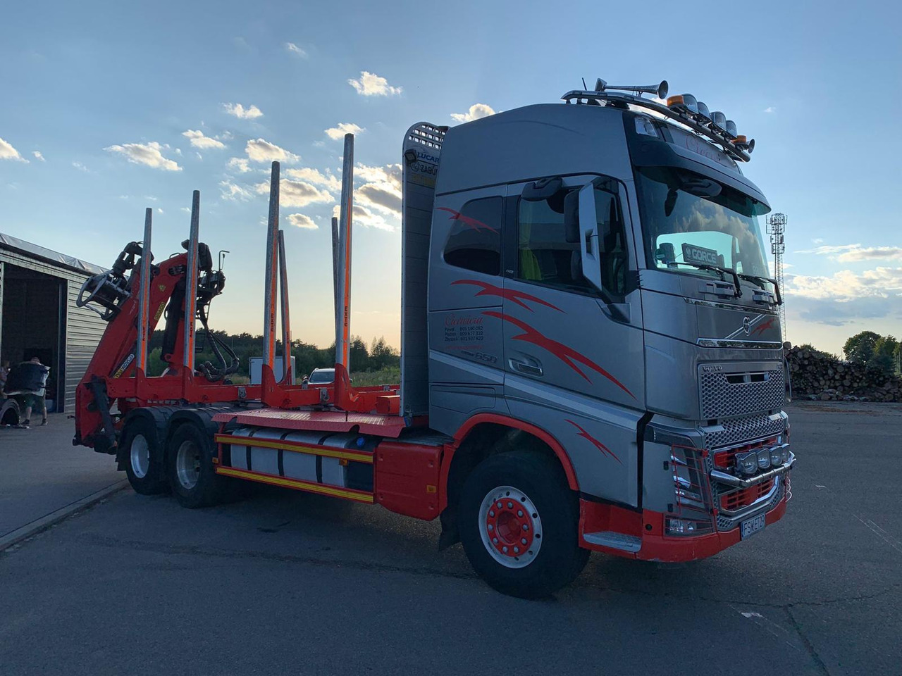 Xe chở gỗ VOLVO FH16 650: hình 10