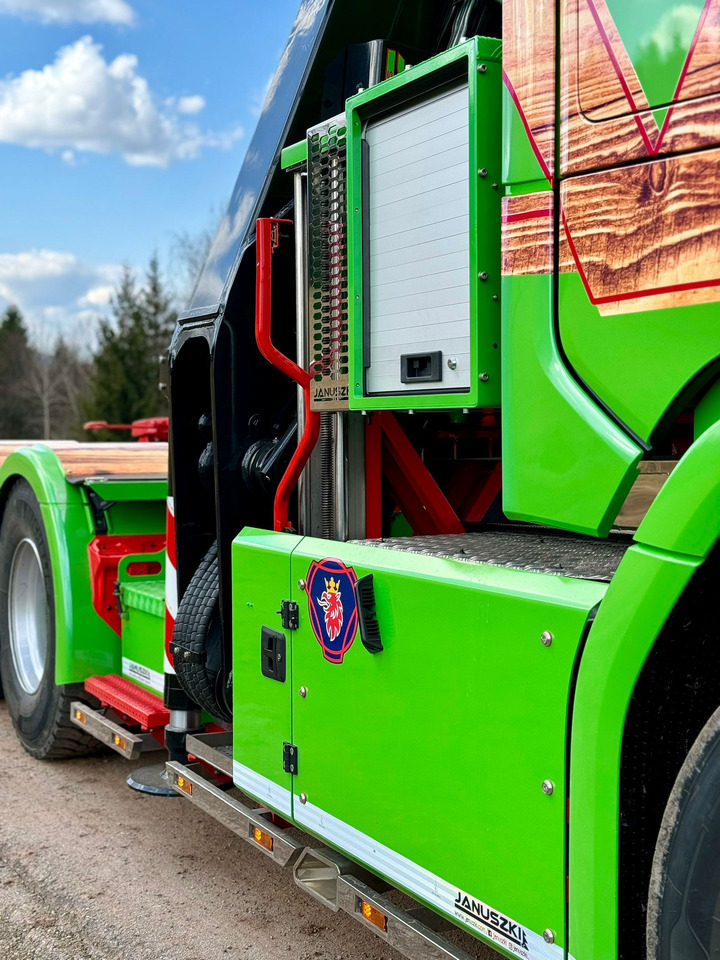 SCANIA S770 V8 - Xe đầu kéo: hình 4 SCANIA S770 V8 - Xe đầu kéo: hình 4