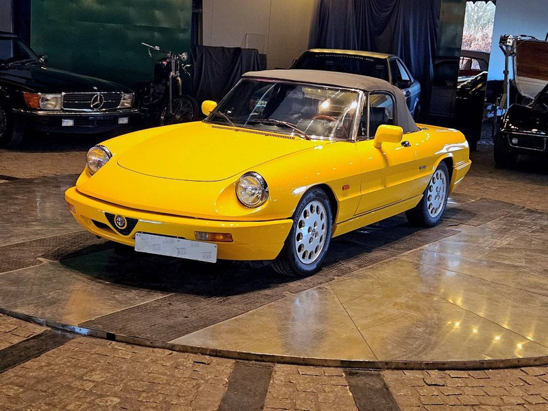 Alfa Romeo Spider (serie 4) _ 2000 - Sedan: hình 1 Alfa Romeo Spider (serie 4) _ 2000 - Sedan: hình 1