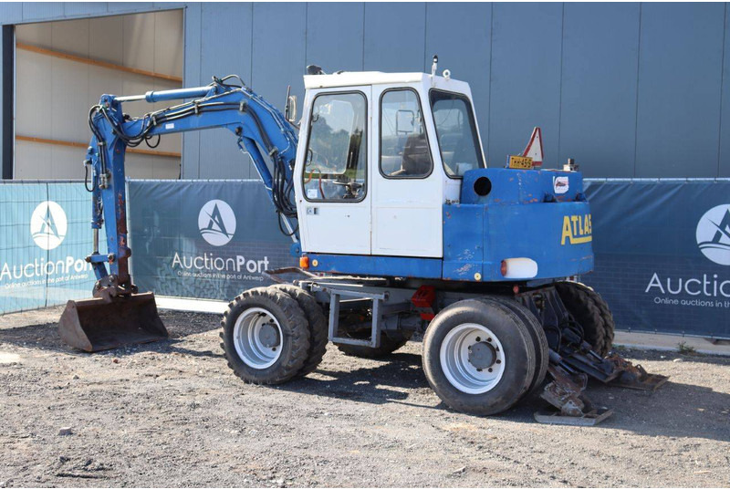 Atlas 1004 - Máy xúc bánh lốp: hình 3 Atlas 1004 - Máy xúc bánh lốp: hình 3