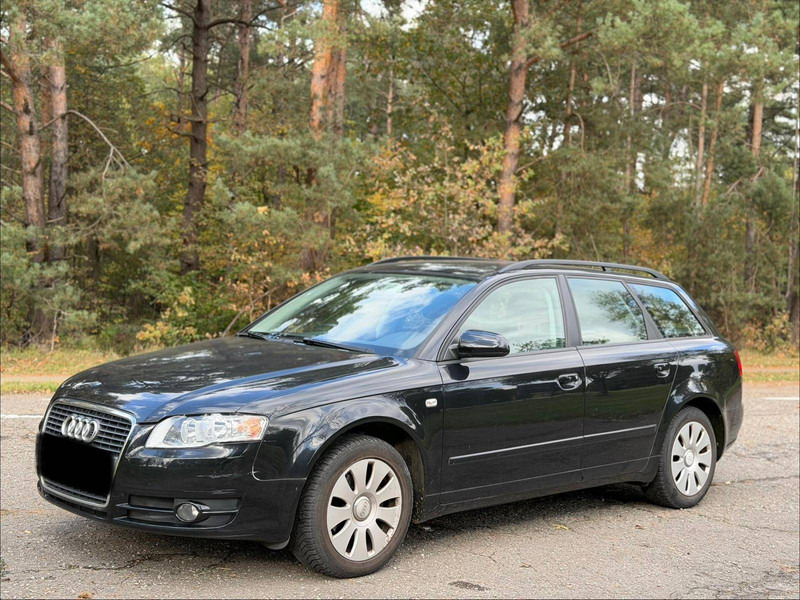 Audi A4 Avant 1.9 TDI - Sedan: hình 1 Audi A4 Avant 1.9 TDI - Sedan: hình 1
