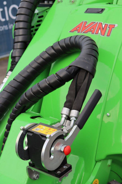 Máy xúc lật bánh lốp mới Avant 735i TDL: hình 15