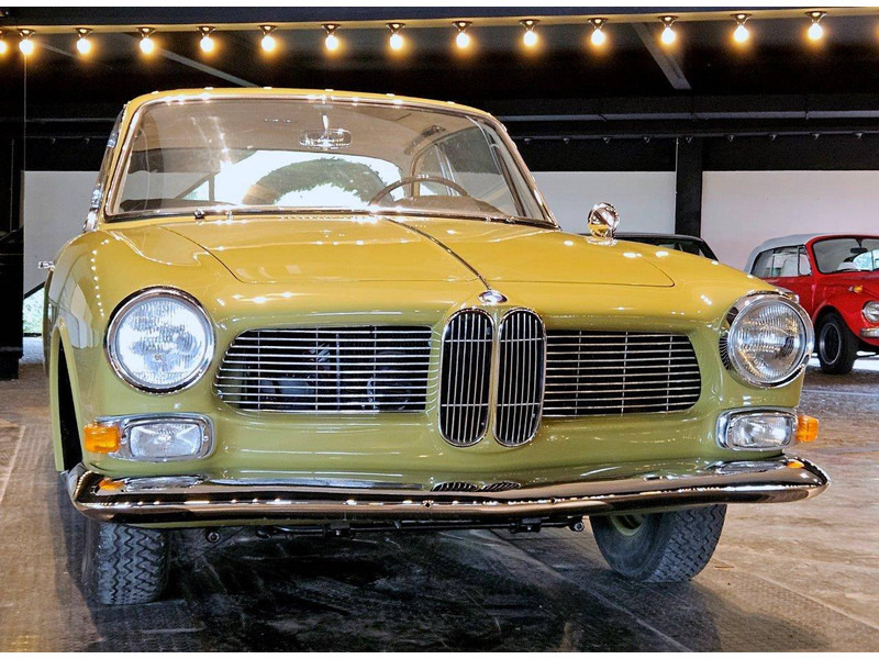 BMW 3200 CS - Sedan: hình 4 BMW 3200 CS - Sedan: hình 4