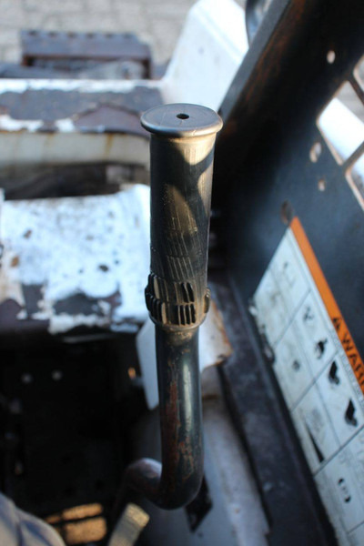 Máy xúc lật bánh lốp Bobcat 463: hình 19