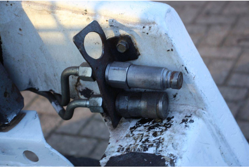 Máy xúc lật bánh lốp Bobcat 463: hình 10