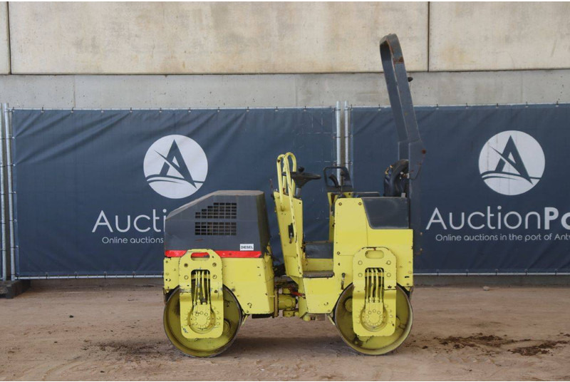 Bomag BW80 - Máy đầm: hình 2 Bomag BW80 - Máy đầm: hình 2