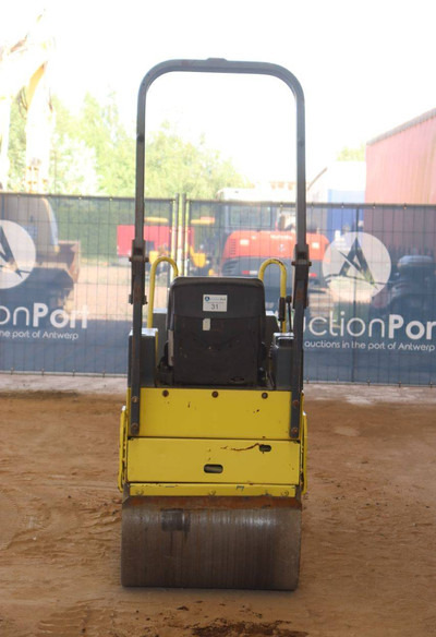 Bomag BW80 - Máy đầm: hình 5 Bomag BW80 - Máy đầm: hình 5