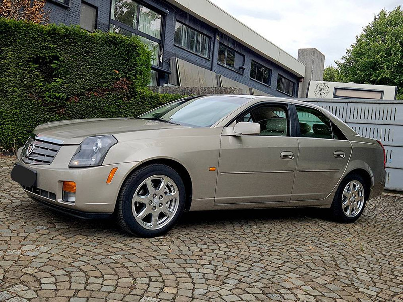 Cadillac CTS (gen I) 3.2 V6 - Sedan: hình 3 Cadillac CTS (gen I) 3.2 V6 - Sedan: hình 3