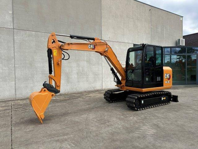 Caterpillar 305.5E2 - Máy xúc bánh xích: hình 1 Caterpillar 305.5E2 - Máy xúc bánh xích: hình 1