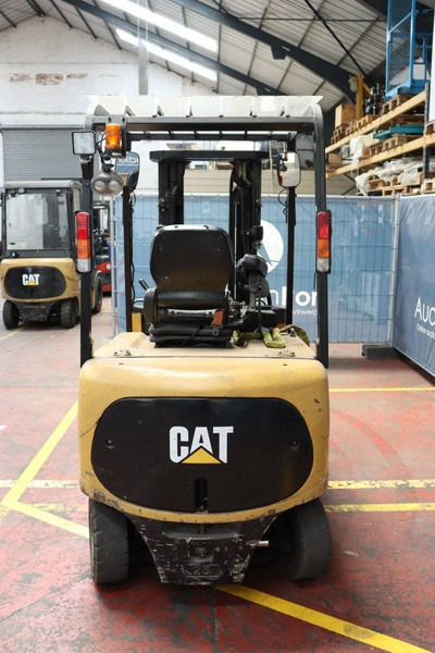 Caterpillar EP25K-PAC - Xe nâng điện: hình 5 Caterpillar EP25K-PAC - Xe nâng điện: hình 5