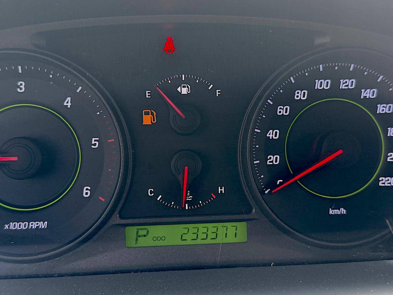 Sedan Chevrolet Captiva 2.0 VCDI Automatic: hình 19