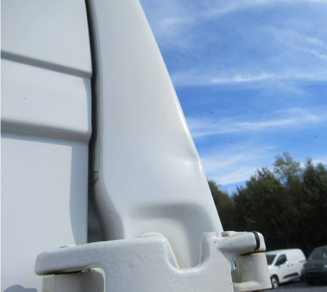 Xe van chở hàng Citroën Jumper 2.2 BlueHDI: hình 13