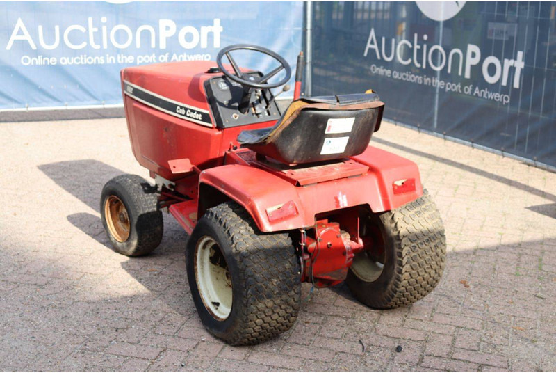 Cub Cadet 682 - Máy cắt cỏ vườn: hình 4 Cub Cadet 682 - Máy cắt cỏ vườn: hình 4