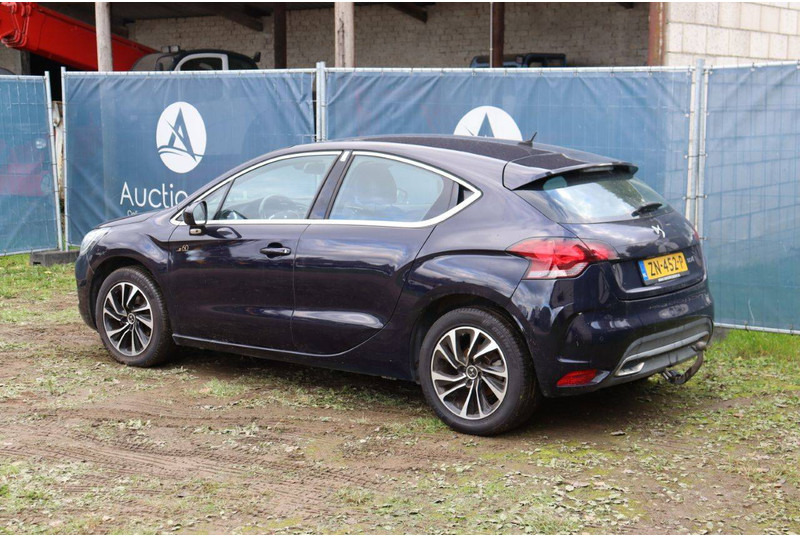 DS DS 4 - Sedan: hình 3 DS DS 4 - Sedan: hình 3