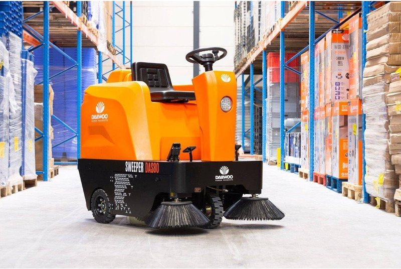 Daewoo DAS80 Zit - Xe quét đường: hình 2 Daewoo DAS80 Zit - Xe quét đường: hình 2