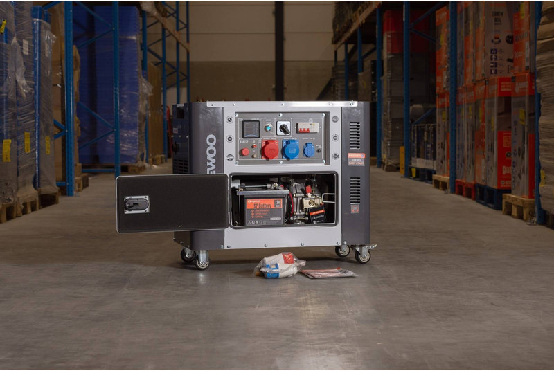Daewoo DDAE10500DSE-3G - Bộ phát điện: hình 3 Daewoo DDAE10500DSE-3G - Bộ phát điện: hình 3