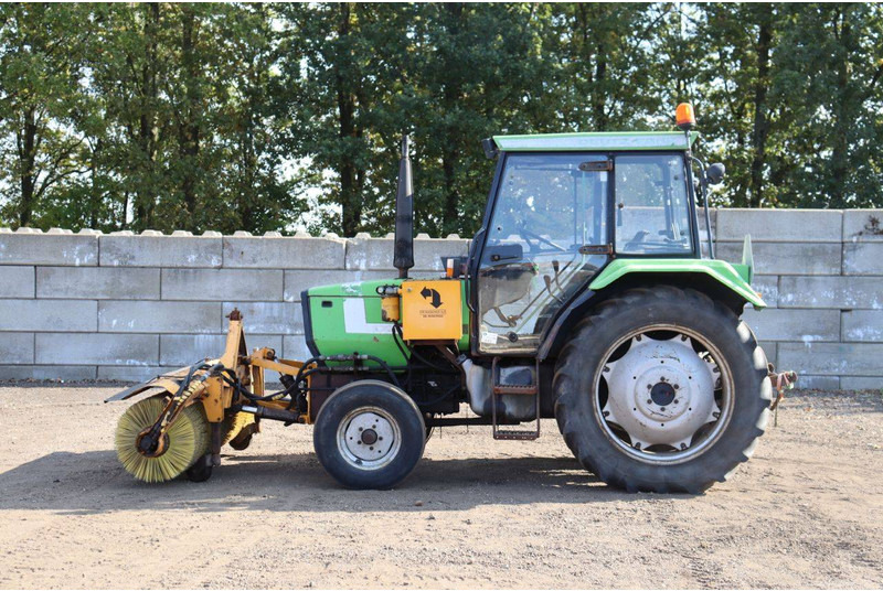 Deutz Fahr D1066/4-S - Máy cày: hình 2 Deutz Fahr D1066/4-S - Máy cày: hình 2