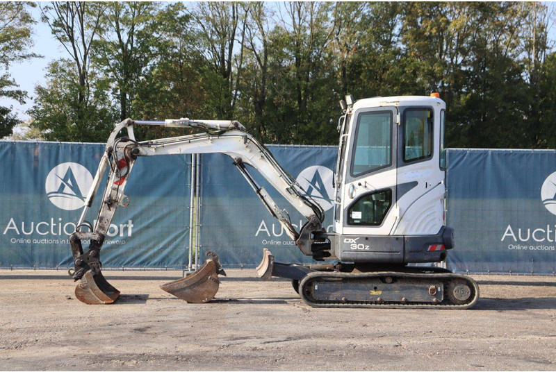 Doosan DX30Z - Máy xúc bánh xích: hình 2 Doosan DX30Z - Máy xúc bánh xích: hình 2