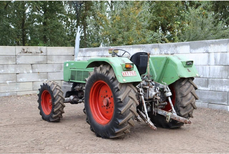 Fendt Favorit 610 S Turbomatik - Máy cày: hình 4 Fendt Favorit 610 S Turbomatik - Máy cày: hình 4