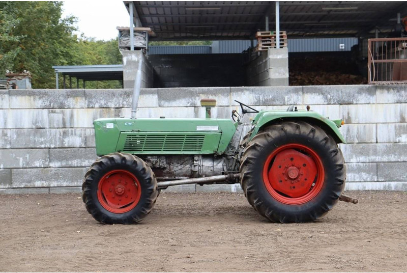 Fendt Favorit 610 S Turbomatik - Máy cày: hình 2 Fendt Favorit 610 S Turbomatik - Máy cày: hình 2