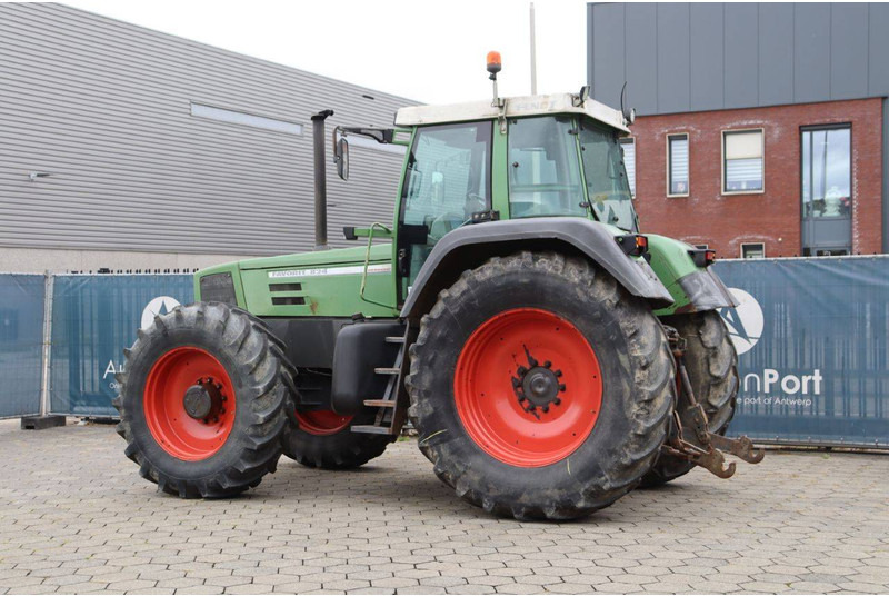 Fendt Favorit 824 - Máy cày: hình 3 Fendt Favorit 824 - Máy cày: hình 3